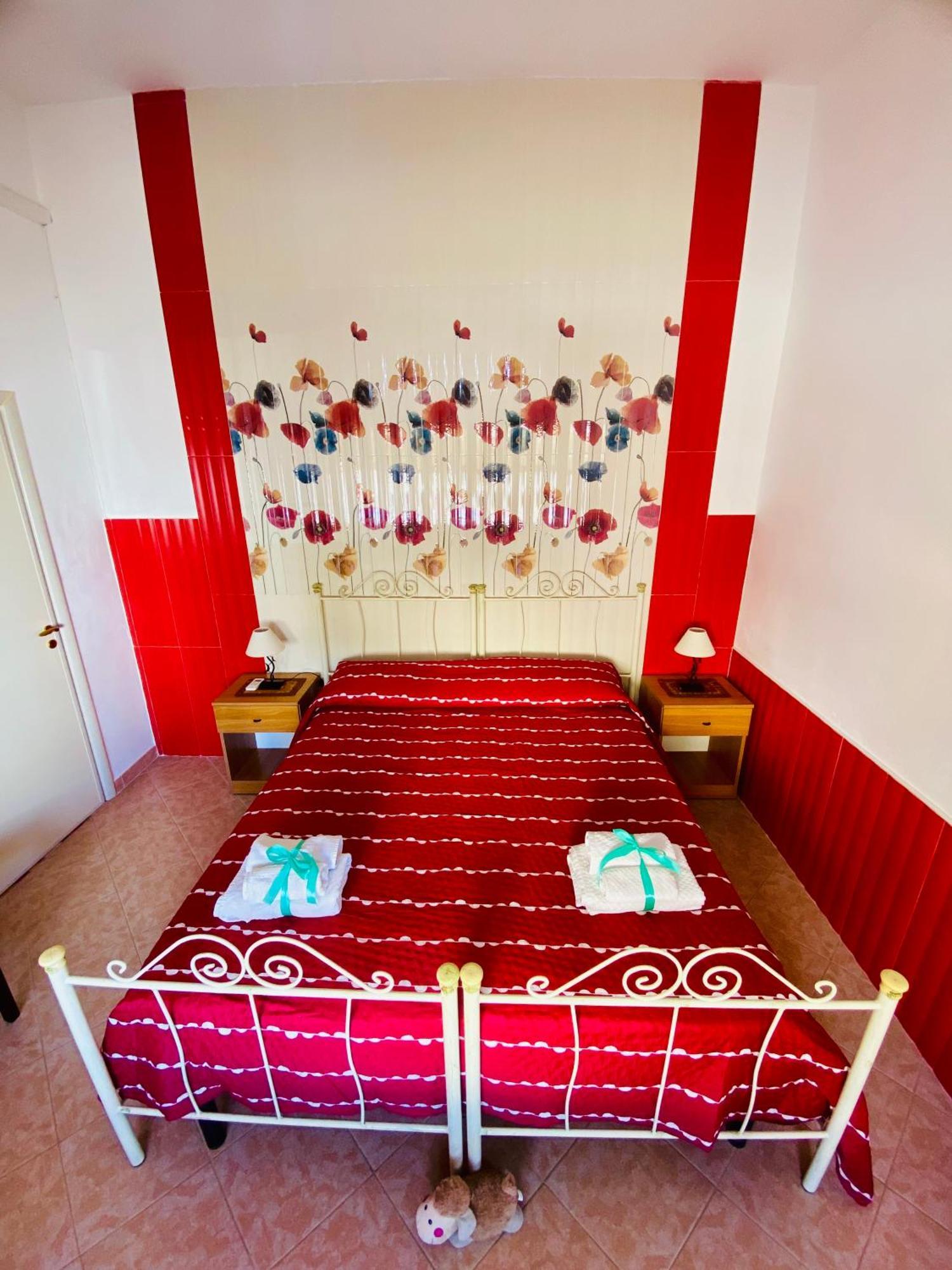 Casa Fronte Mare Villa มารีนา ดี มันกาแวร์ซา ภายนอก รูปภาพ