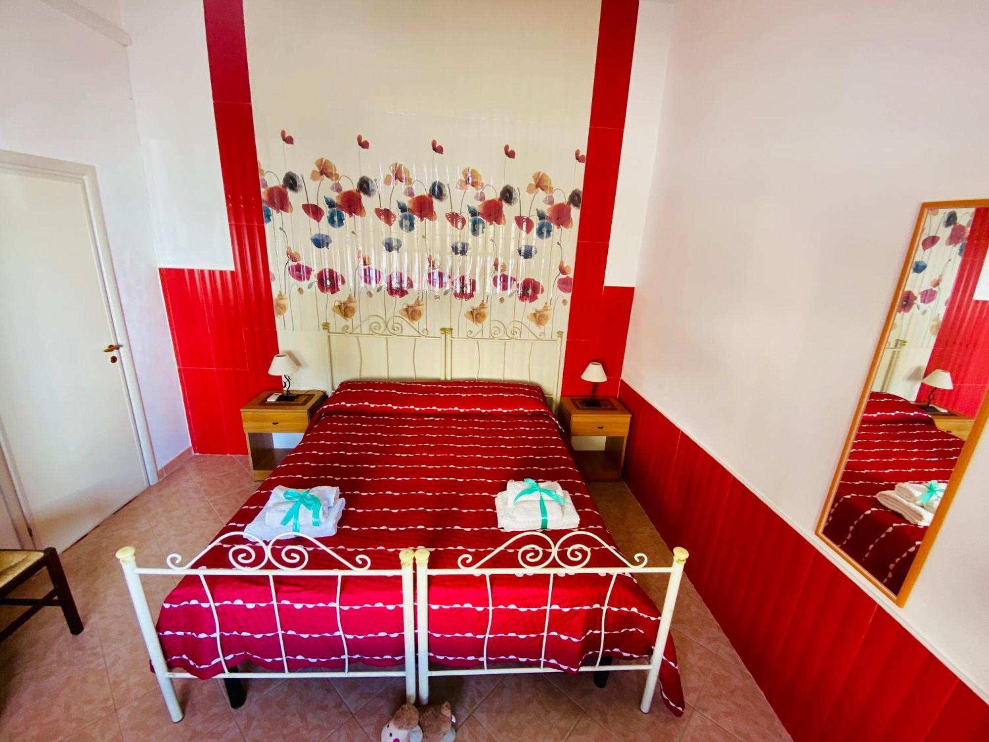 Casa Fronte Mare Villa มารีนา ดี มันกาแวร์ซา ภายนอก รูปภาพ